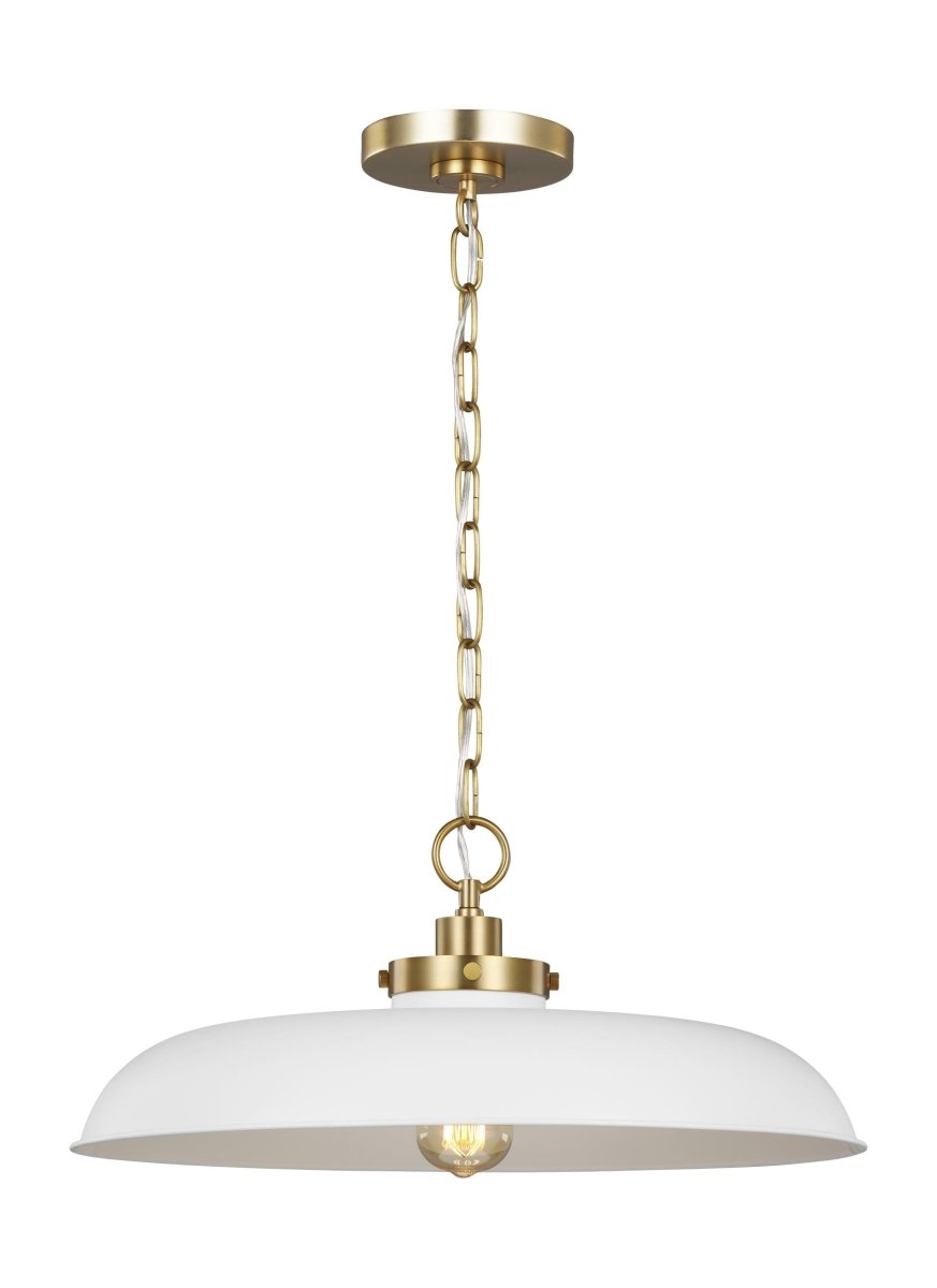 Suspension Wellfleet Wide - Matte blanc et laiton brûlé by Visual Comfort Studio | Luminaires & cie