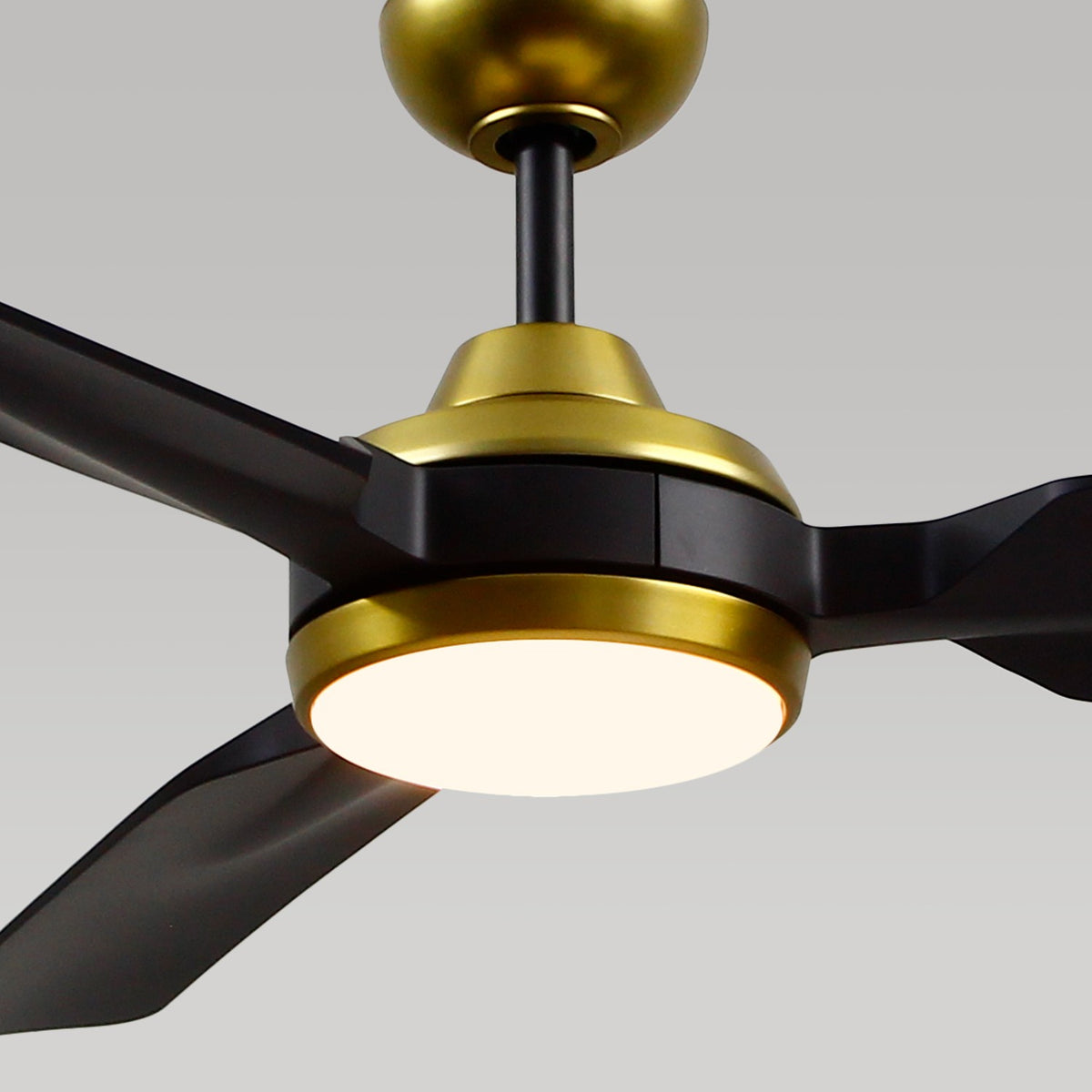Ventilateur de plafond Fremont Or brossé – vue 4