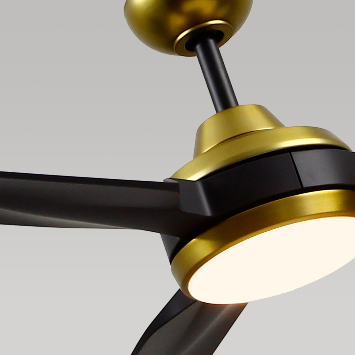 Ventilateur de plafond Fremont Or brossé – vue 5
