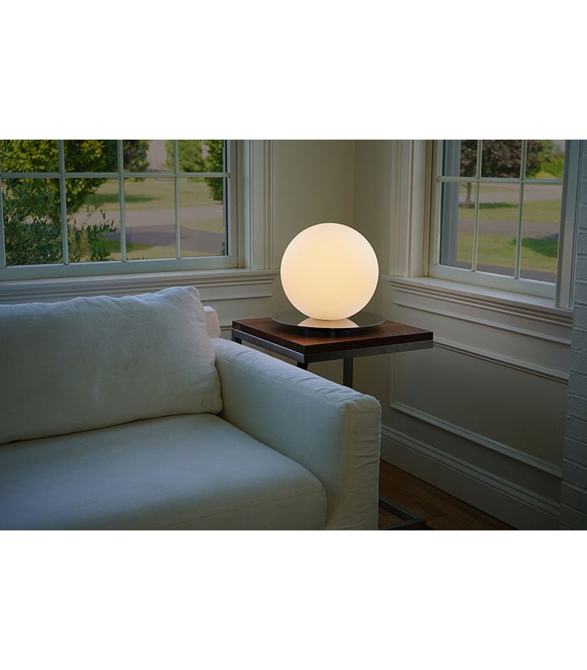 Lampe de table Bola Sphere - Chrome 12 pouces by Pablo Designs | Luminaires & cie