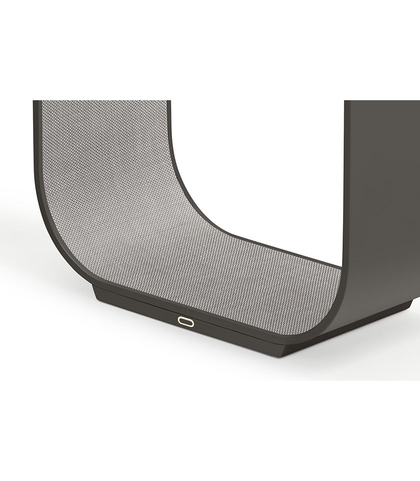 Lampe de table Contour - Graphite / Noyer 17.5 pouces by Pablo Designs | Luminaires & cie