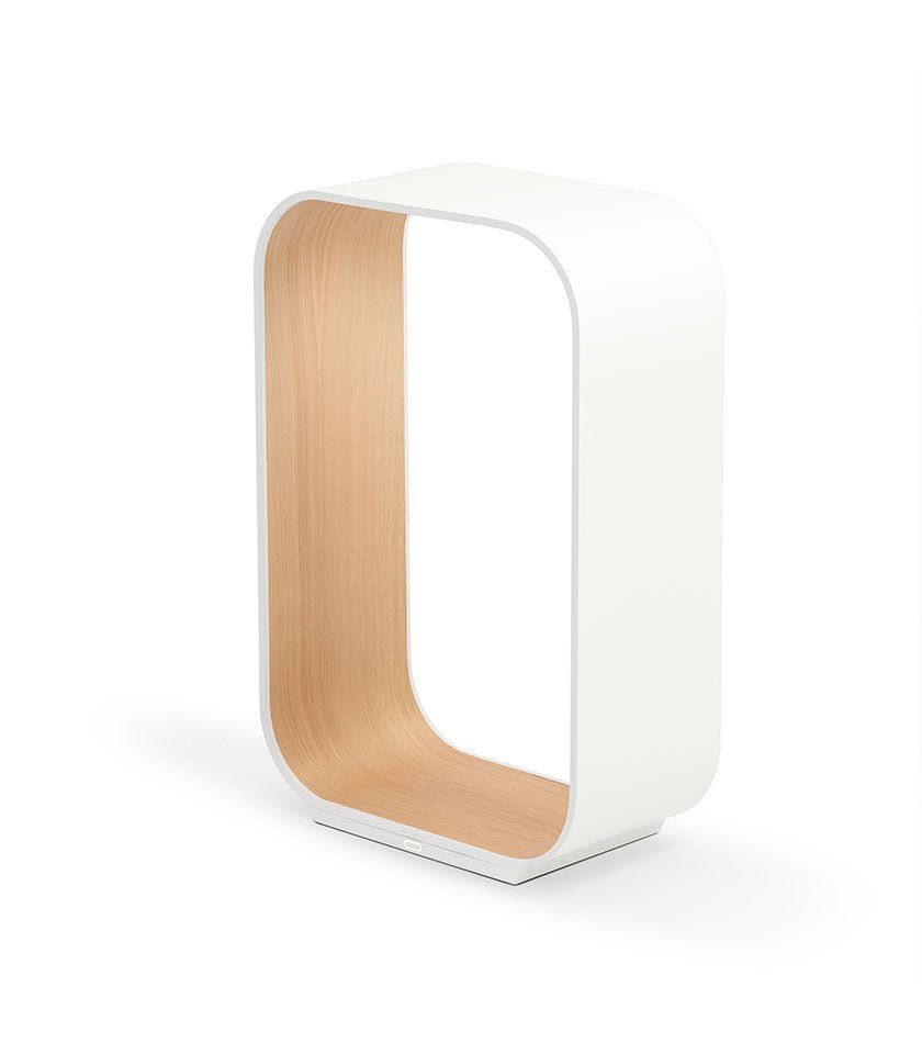 Lampe de table Contour - Blanc / Chêne Blanc 17.5 pouces by Pablo Designs | Luminaires & cie