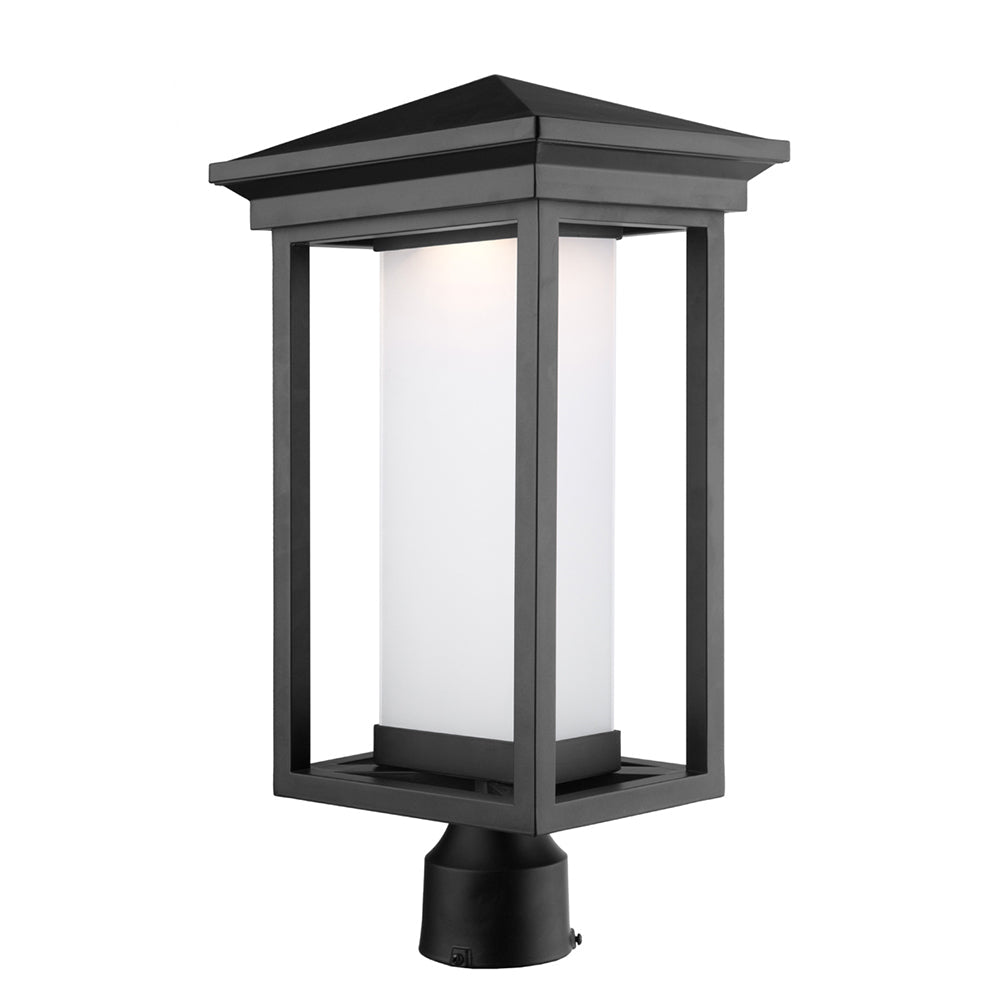 Luminaire sur poteau Overbrook - by Artcraft | Luminaires & cie